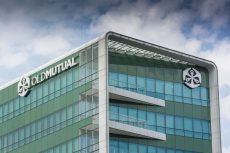 Three executives resign at Old Mutual